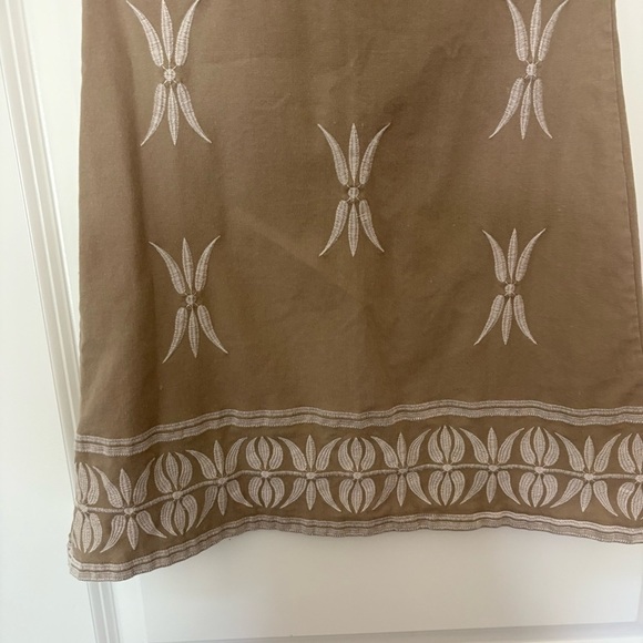 Zara Women’s Beige Embroidered Linen Blend Mini Dress - Picture 5 of 10